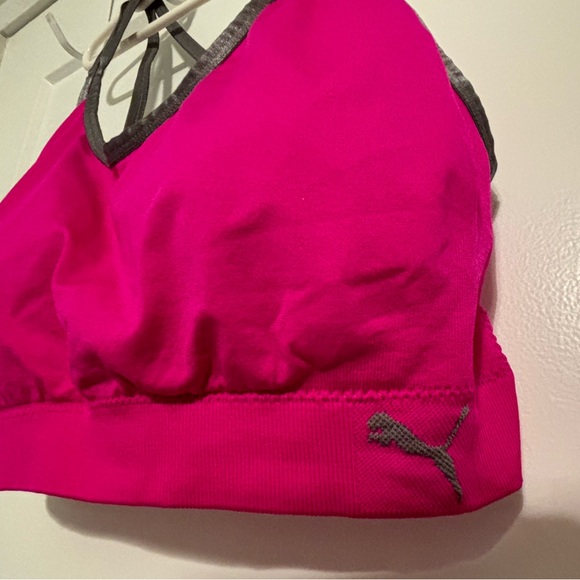 Puma pink sports bra - Picture 2 of 3